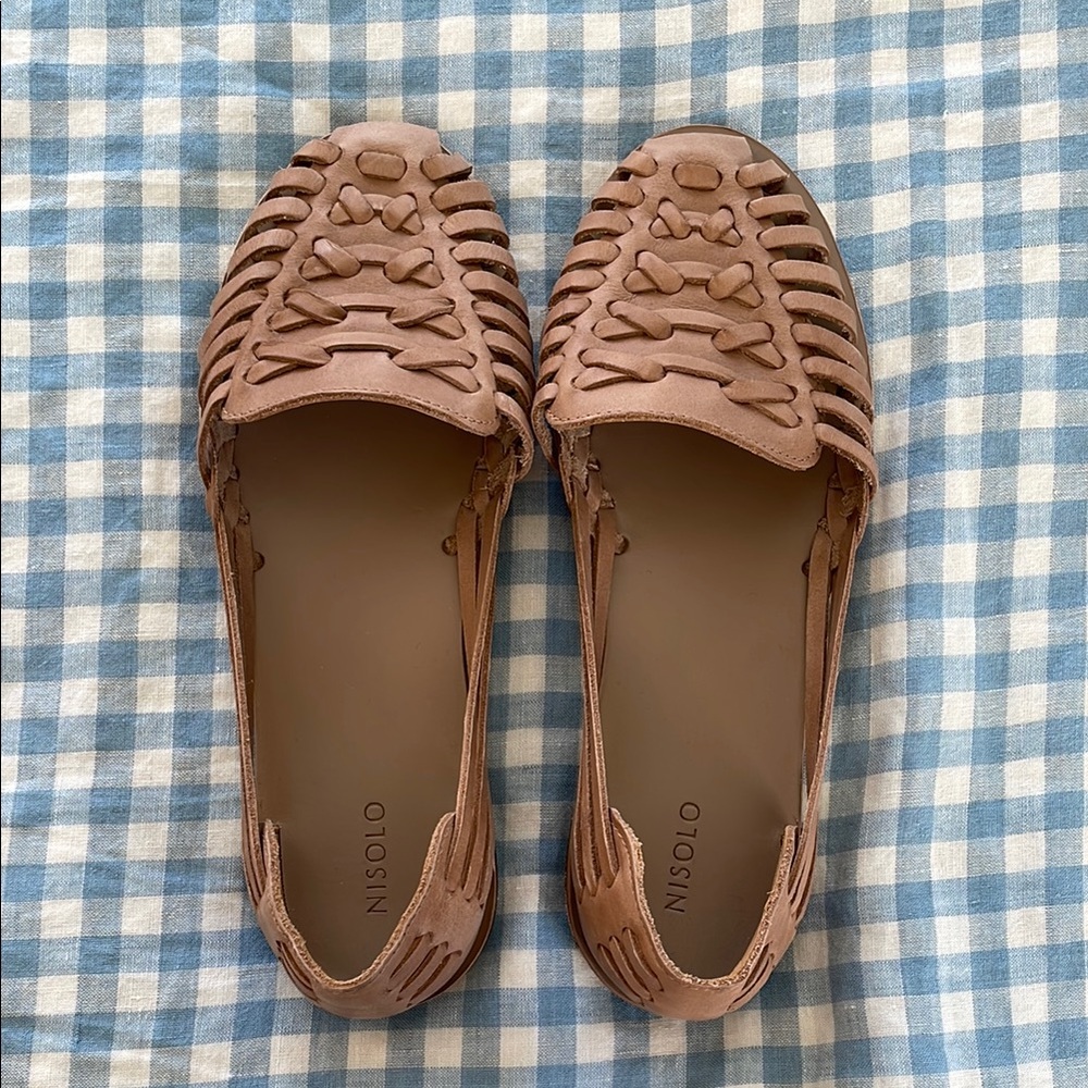 Nisolo Huarache Sandals never worn Sz 8.5 in Almond